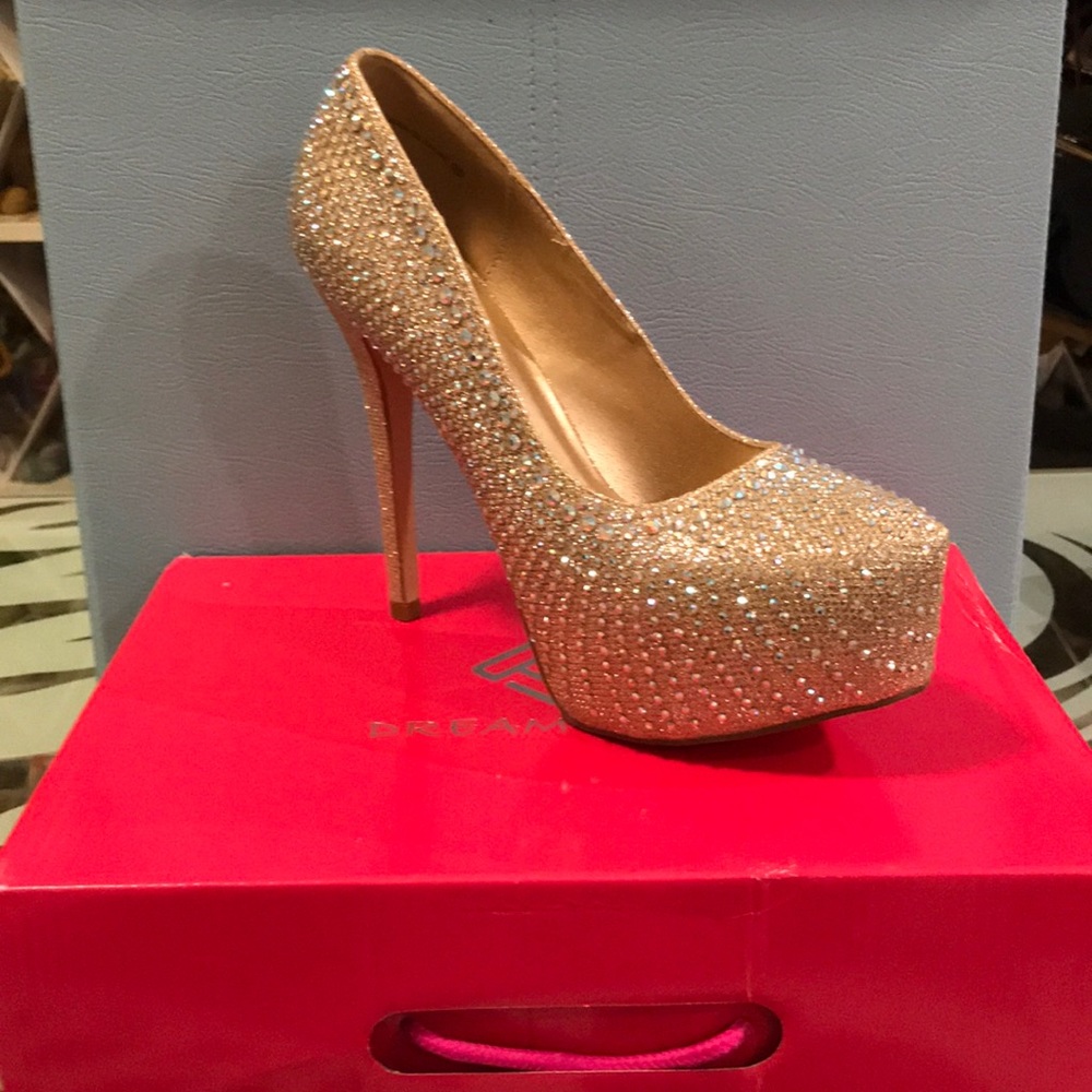Platform pumps